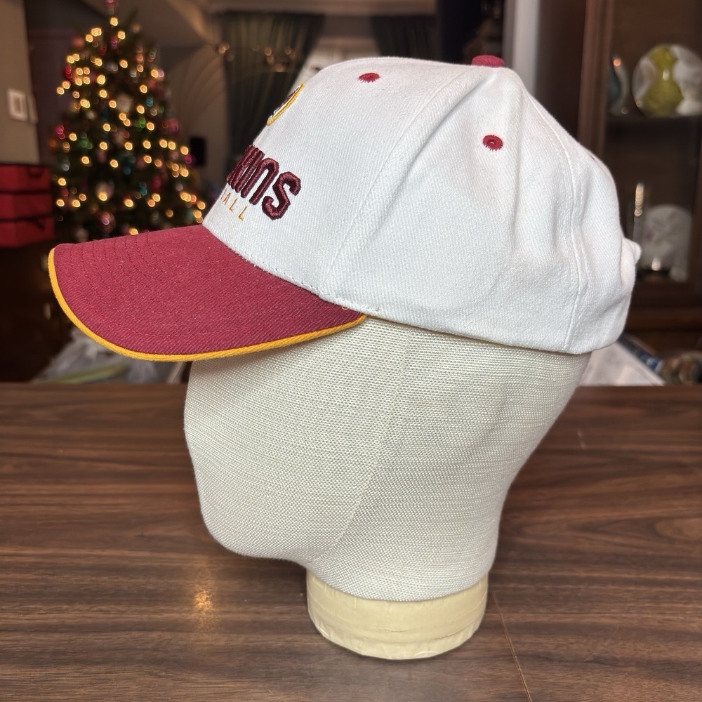 Adidas Washington Redskins NFL Football Strapback Hat OSFM White Red NWOT - Picture 8 of 14